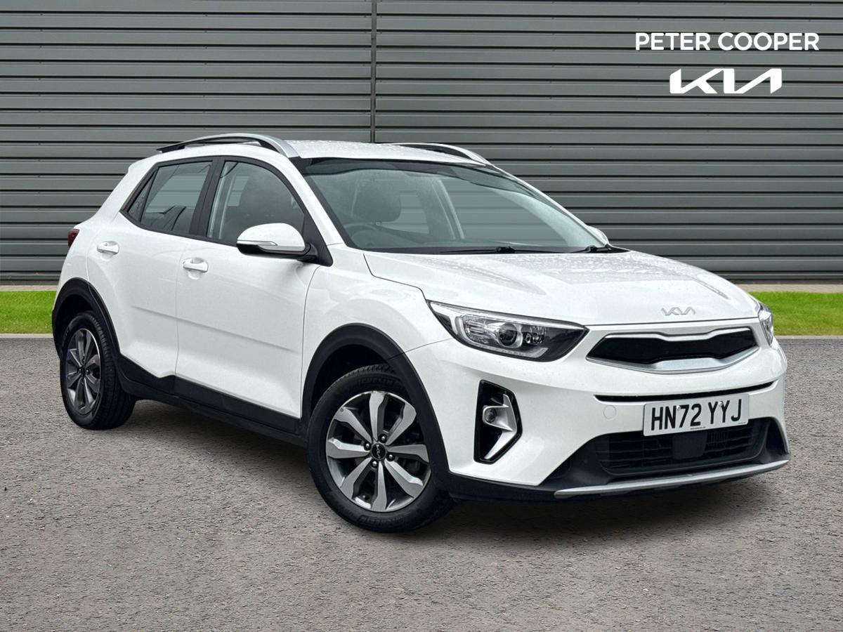 Main listing image - Kia Stonic