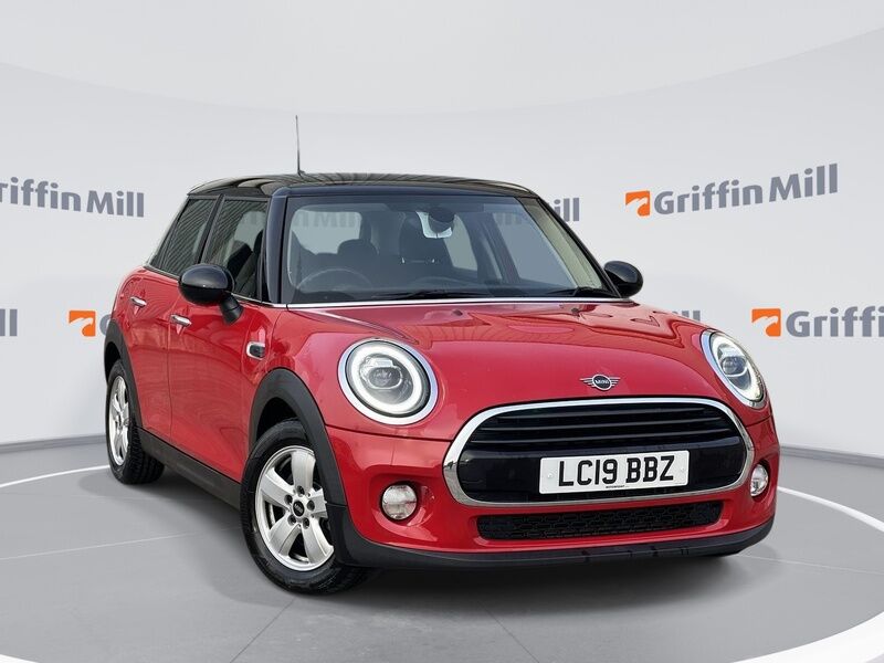 Main listing image - MINI Hatchback 5dr