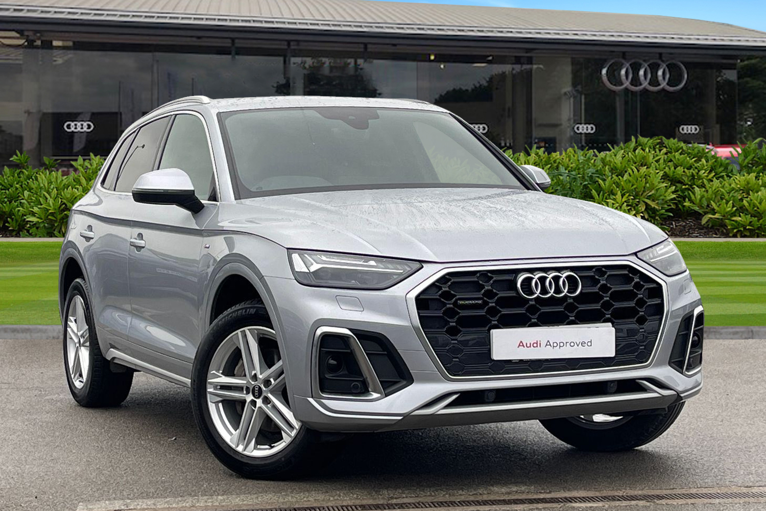 Main listing image - Audi Q5