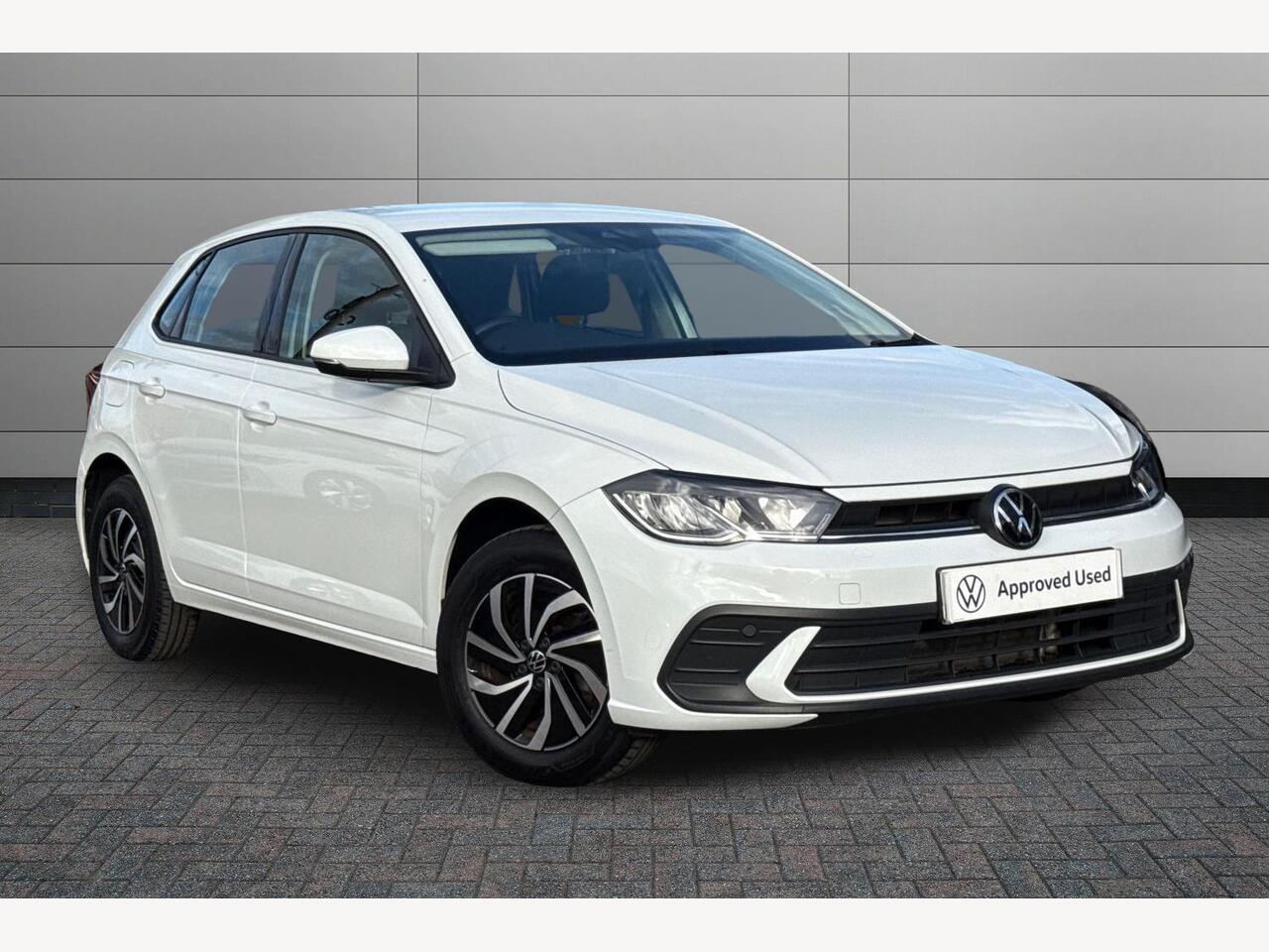 Main listing image - Volkswagen Polo