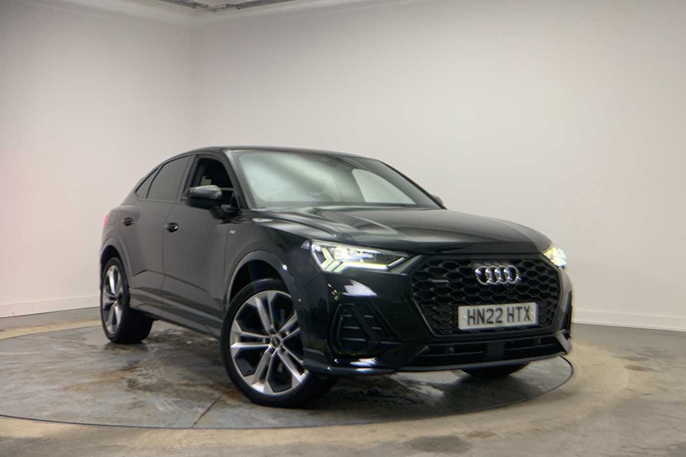 Main listing image - Audi Q3