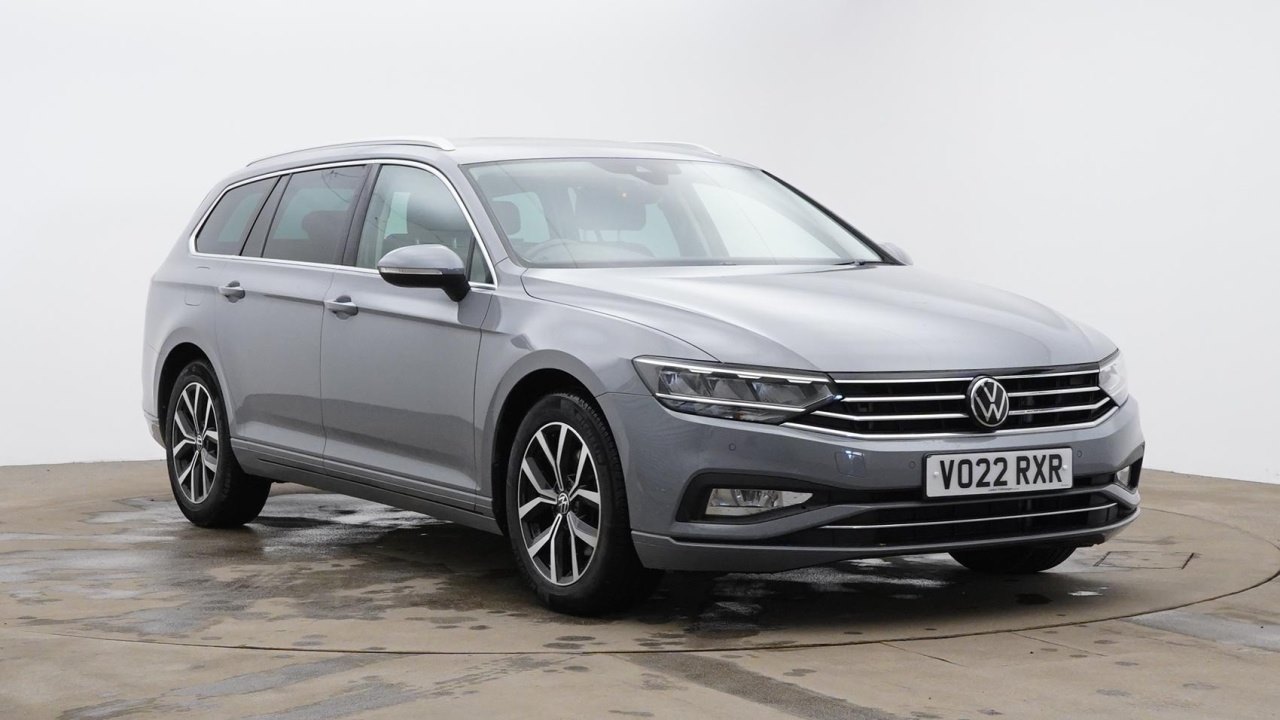 Main listing image - Volkswagen Passat Estate