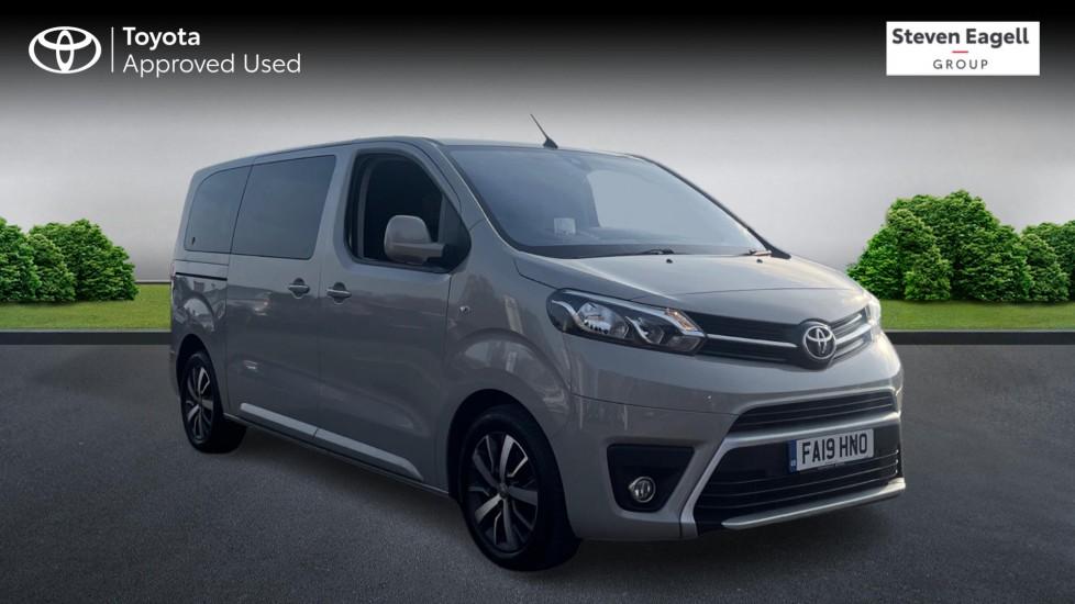 Main listing image - Toyota Proace Verso