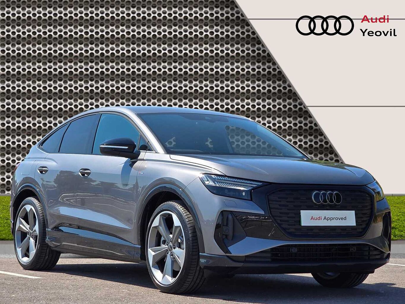 Main listing image - Audi Q4