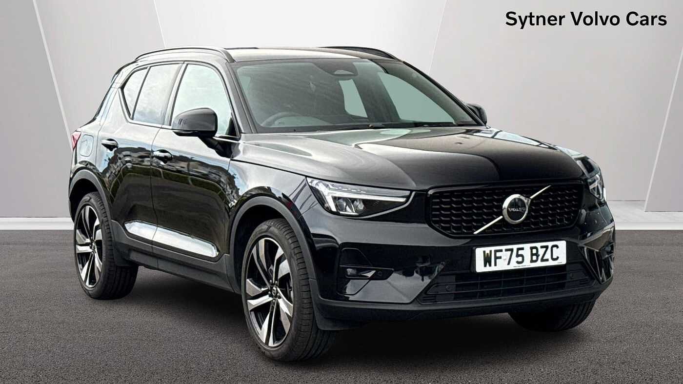 Main listing image - Volvo XC40