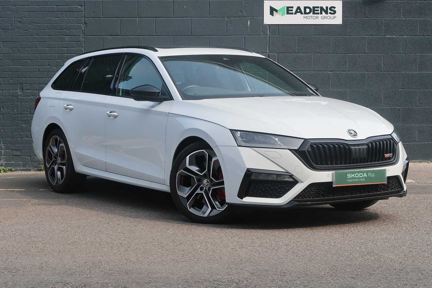 Main listing image - Skoda Octavia Estate