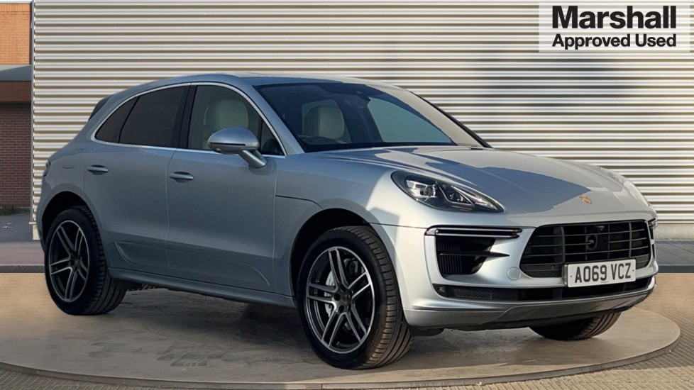 Main listing image - Porsche Macan
