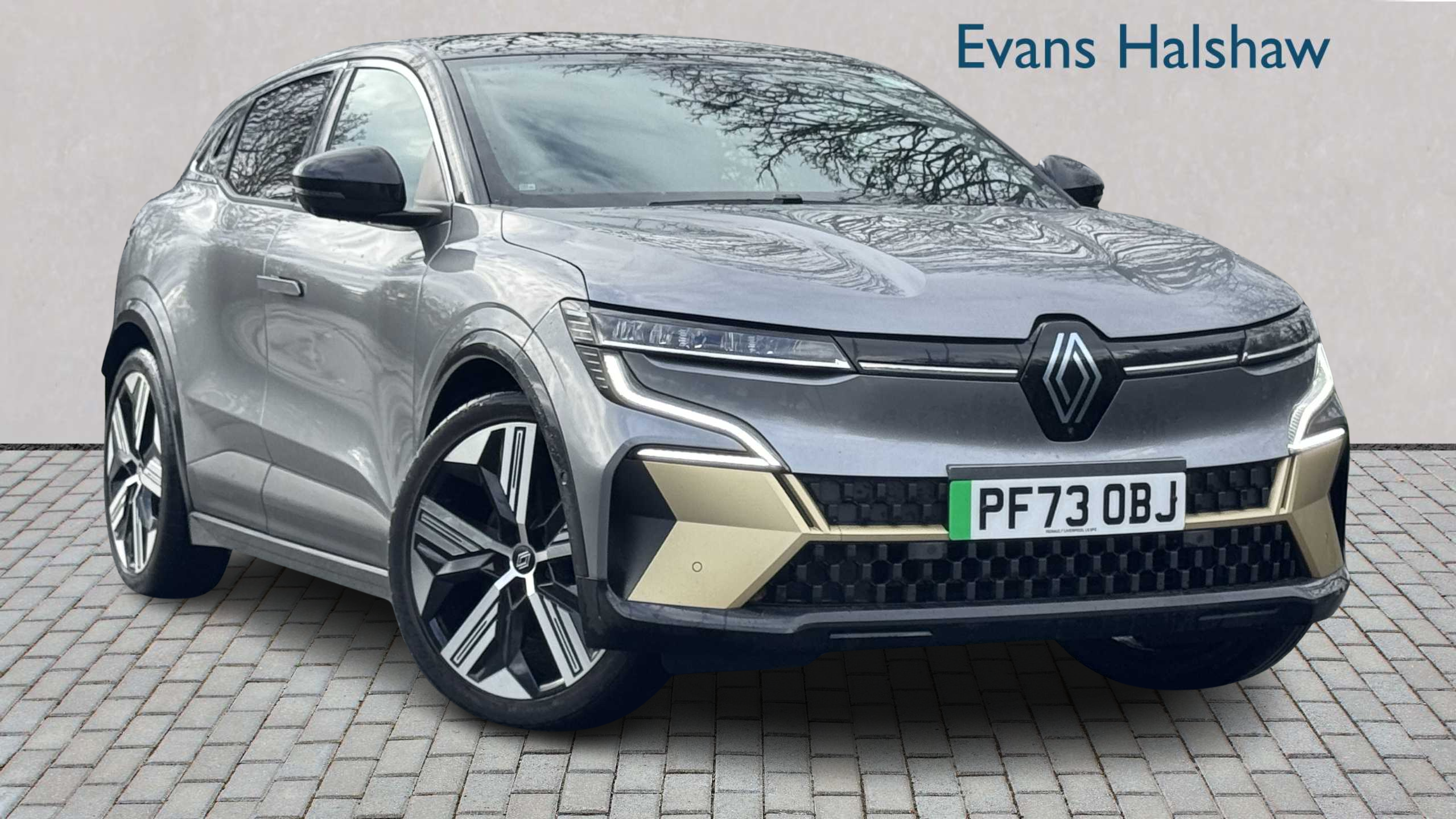 Main listing image - Renault Megane E Tech