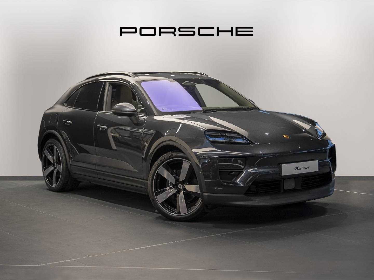 Main listing image - Porsche Macan