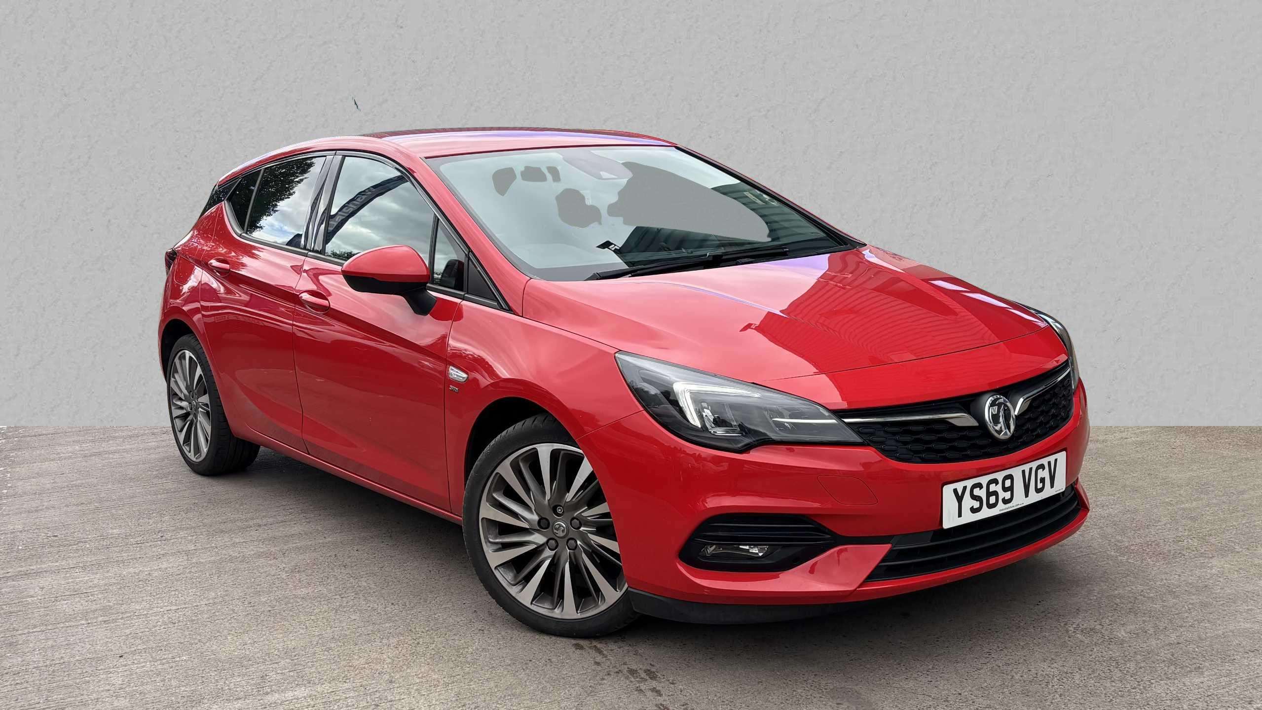 Main listing image - Vauxhall Astra