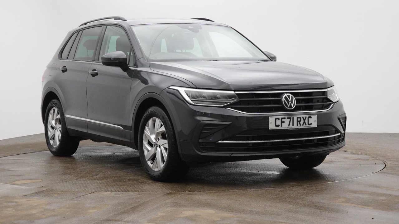 Main listing image - Volkswagen Tiguan