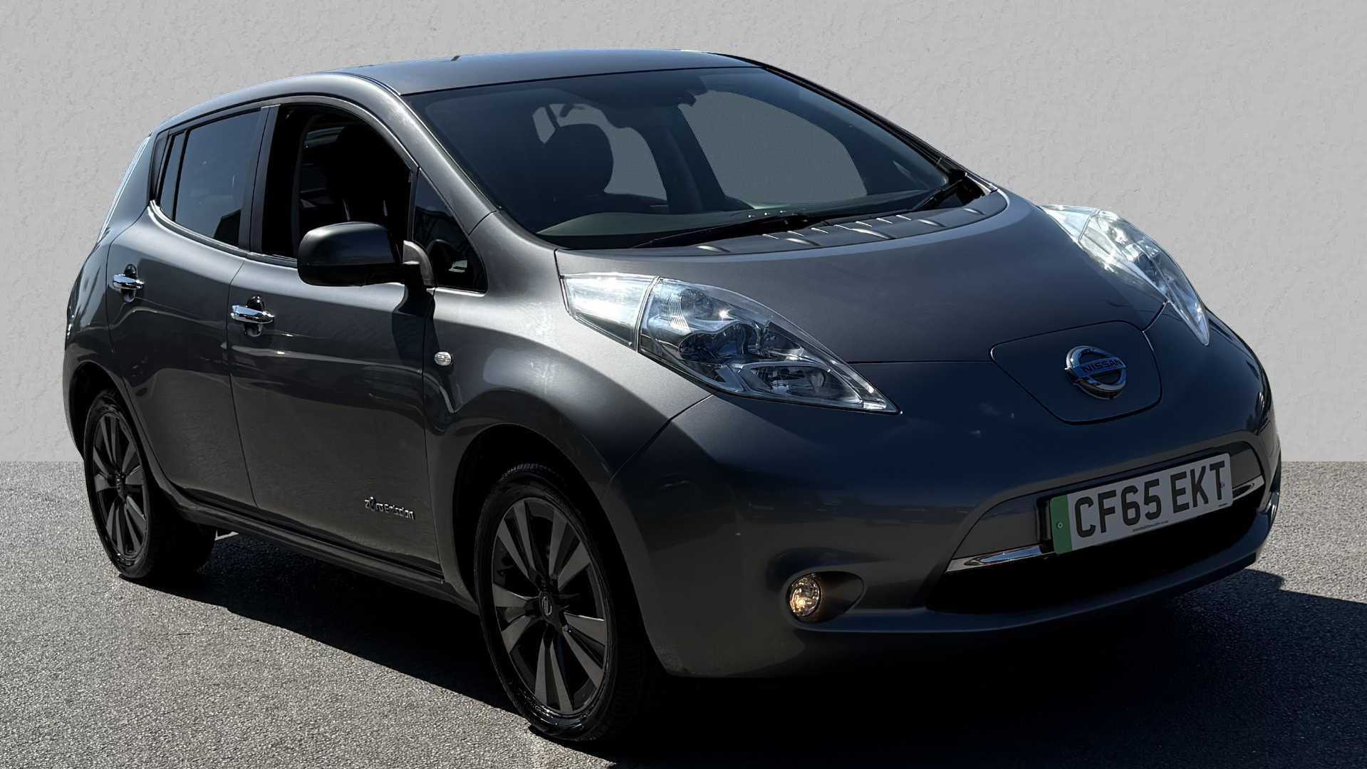 Main listing image - Nissan Leaf
