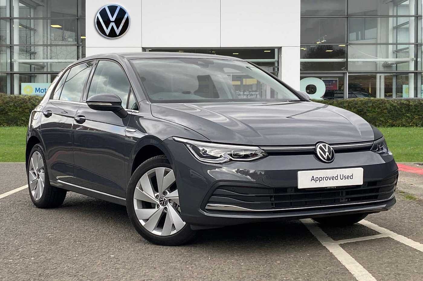 Main listing image - Volkswagen Golf