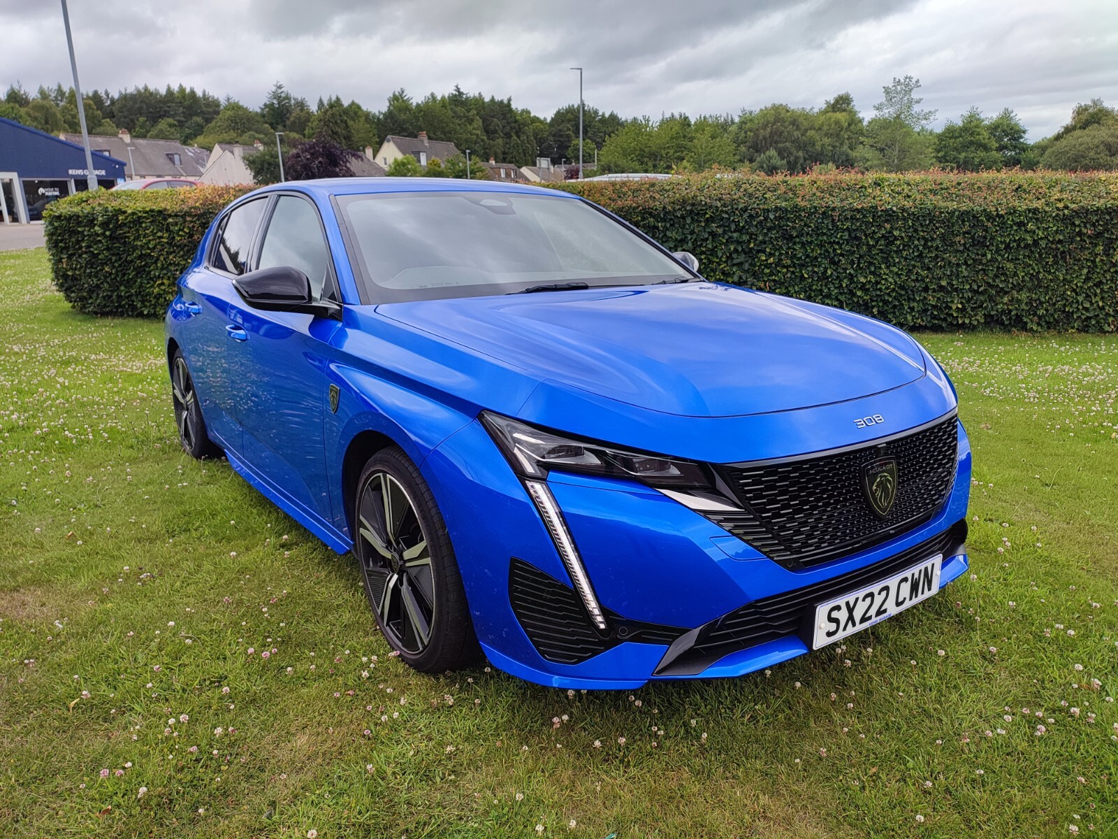 Main listing image - Peugeot 308