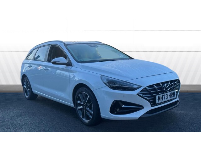 Main listing image - Hyundai i30 Tourer