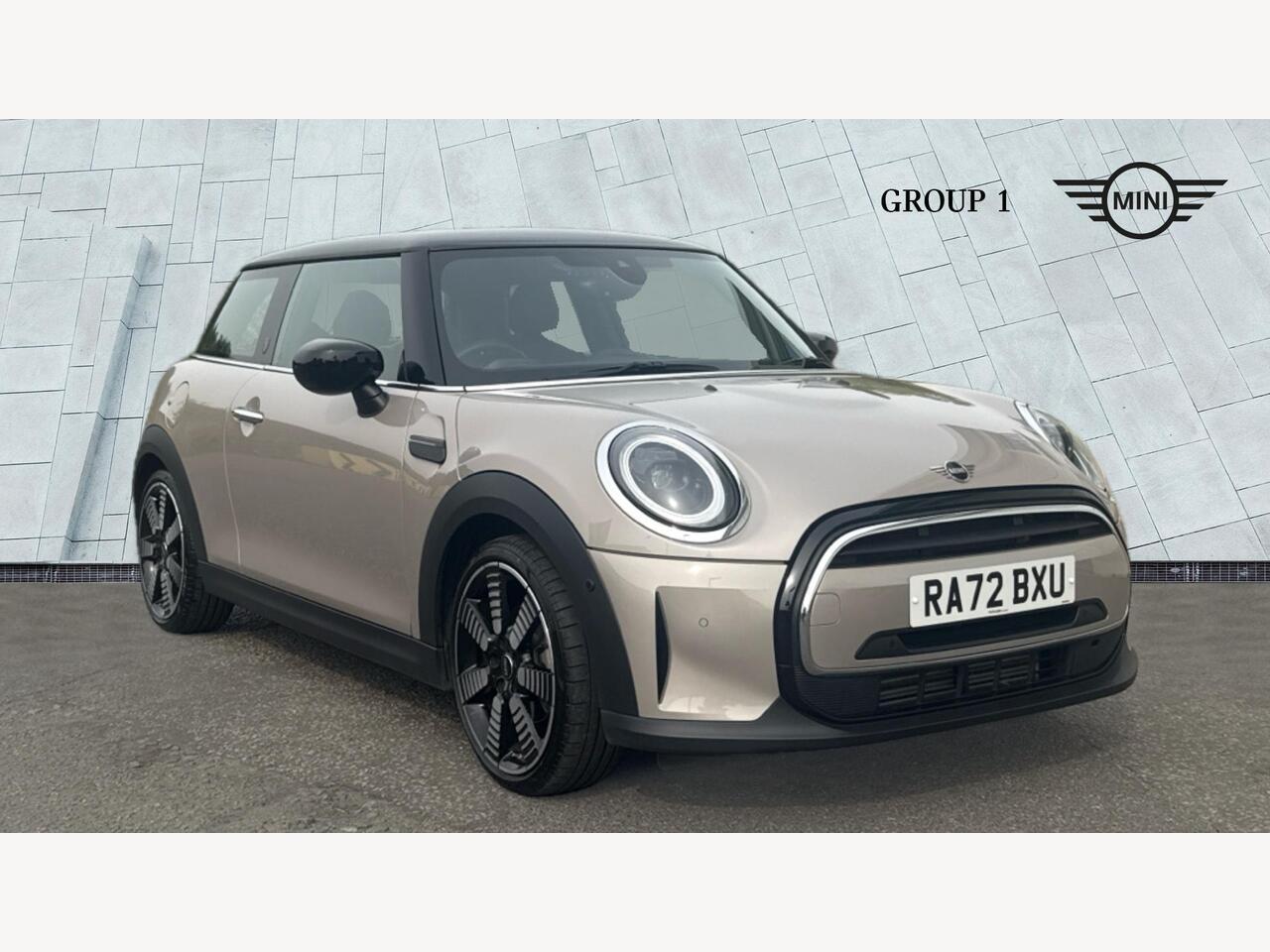 Main listing image - MINI Hatchback