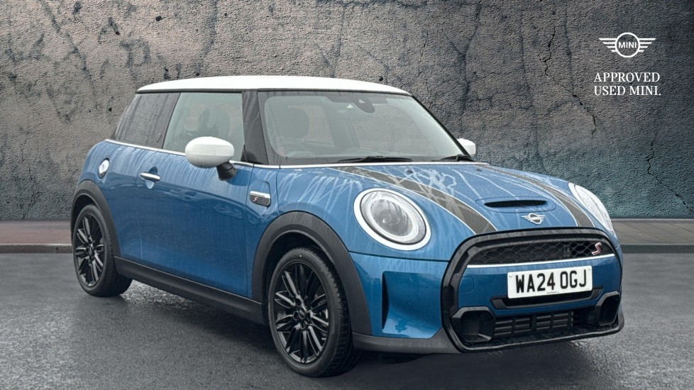 Main listing image - MINI Hatchback