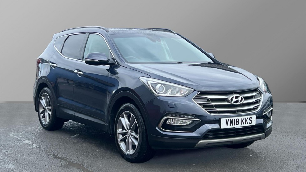 Main listing image - Hyundai Santa Fe