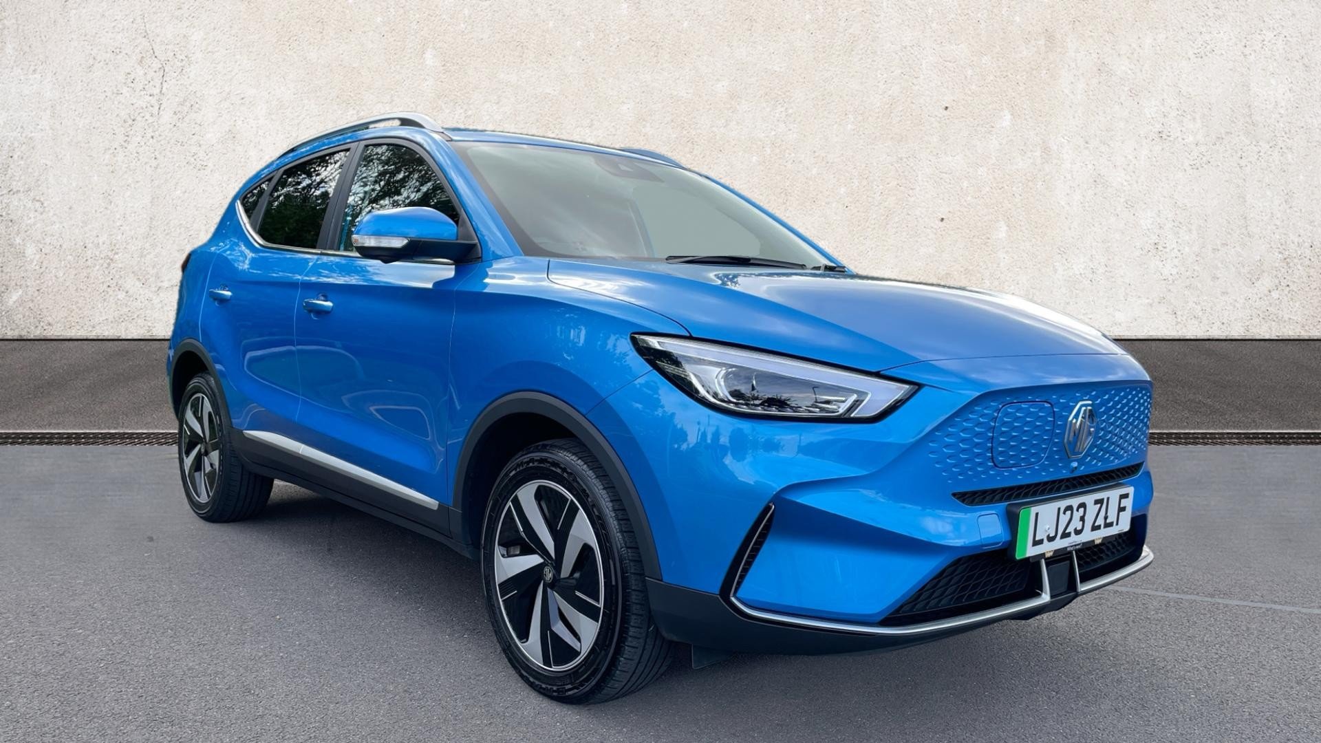 Main listing image - MG ZS EV