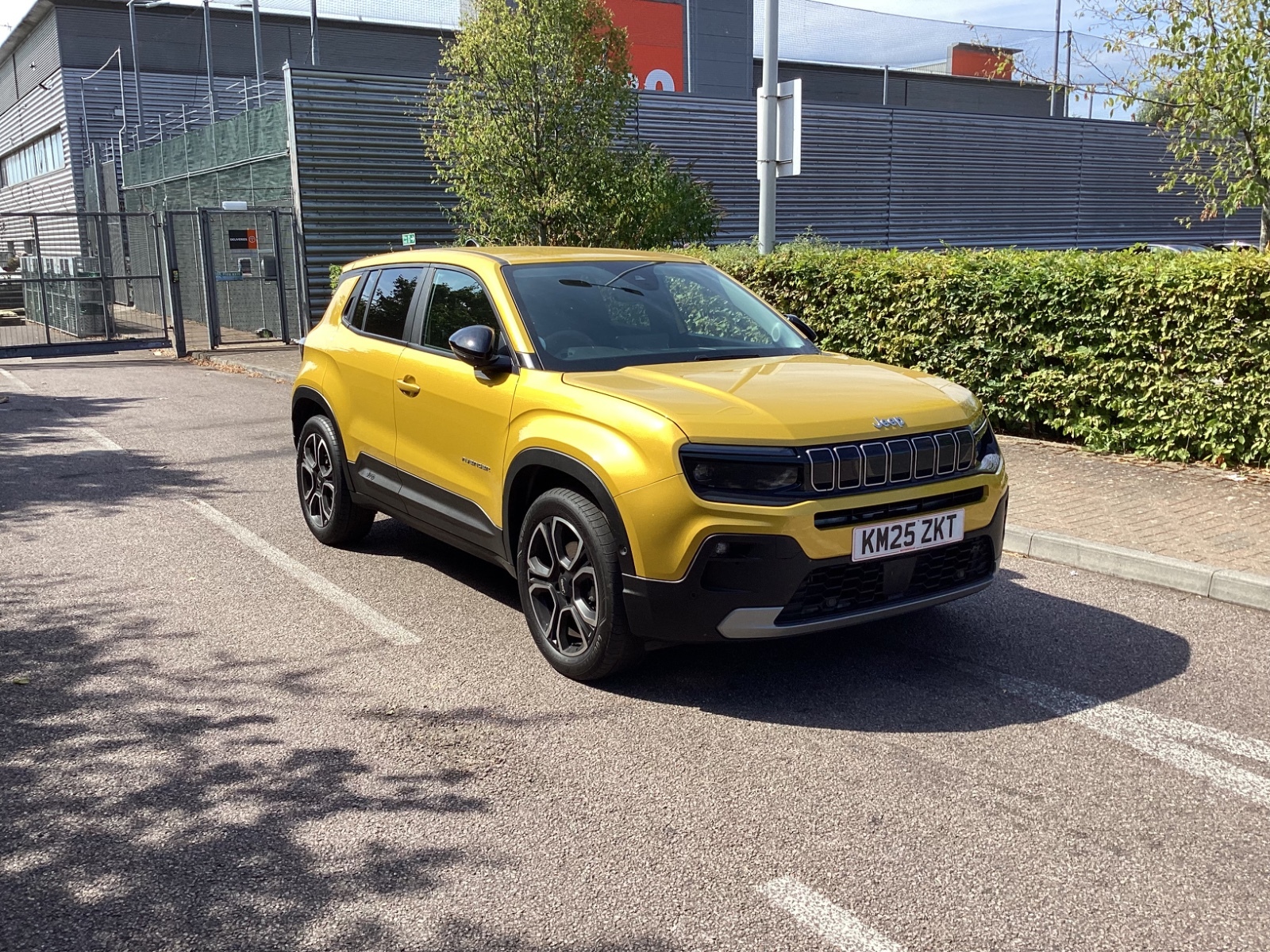 Main listing image - Jeep Avenger