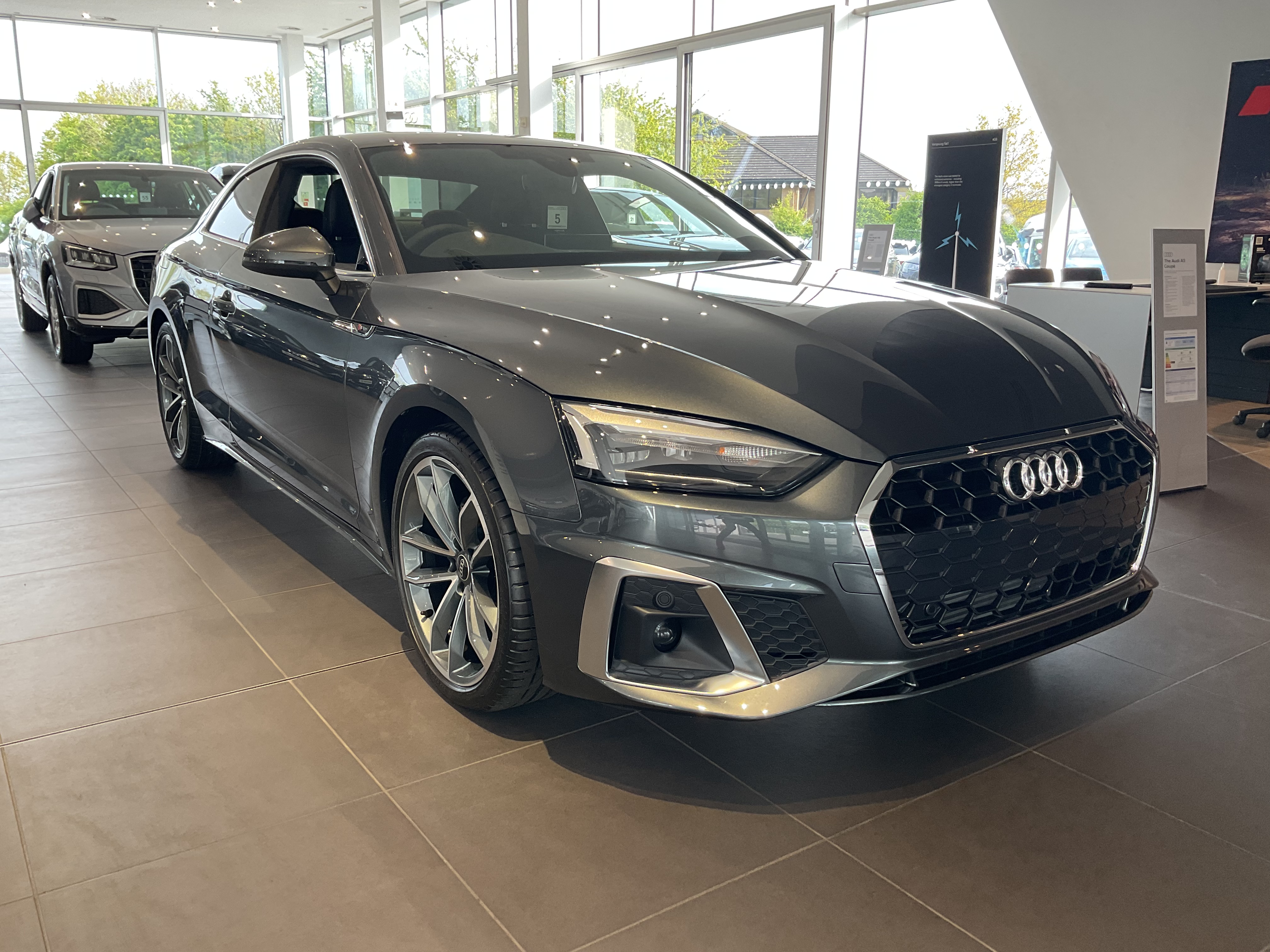 Main listing image - Audi A5