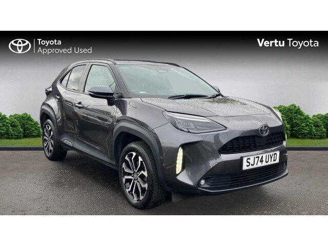 Main listing image - Toyota Yaris Cross