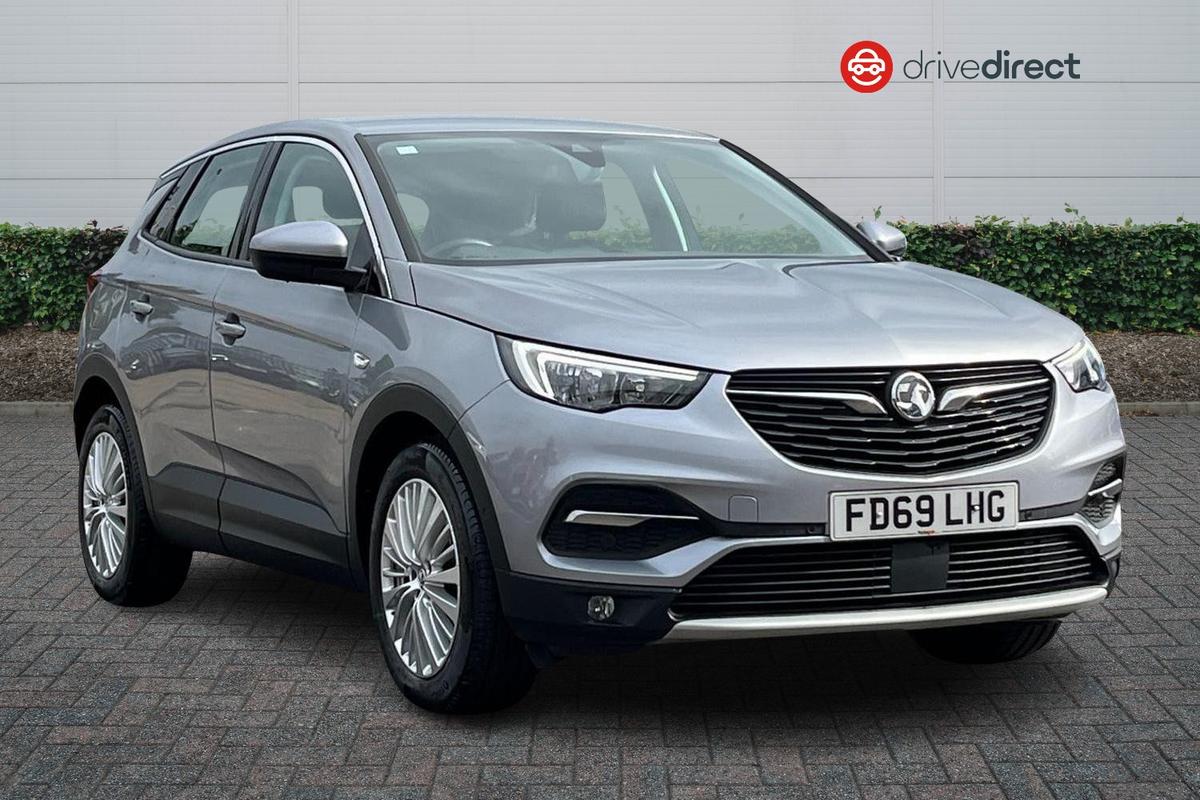 Main listing image - Vauxhall Grandland X