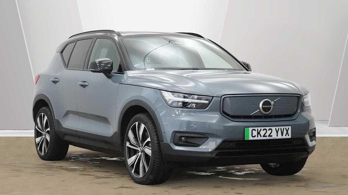 Main listing image - Volvo XC40 Recharge