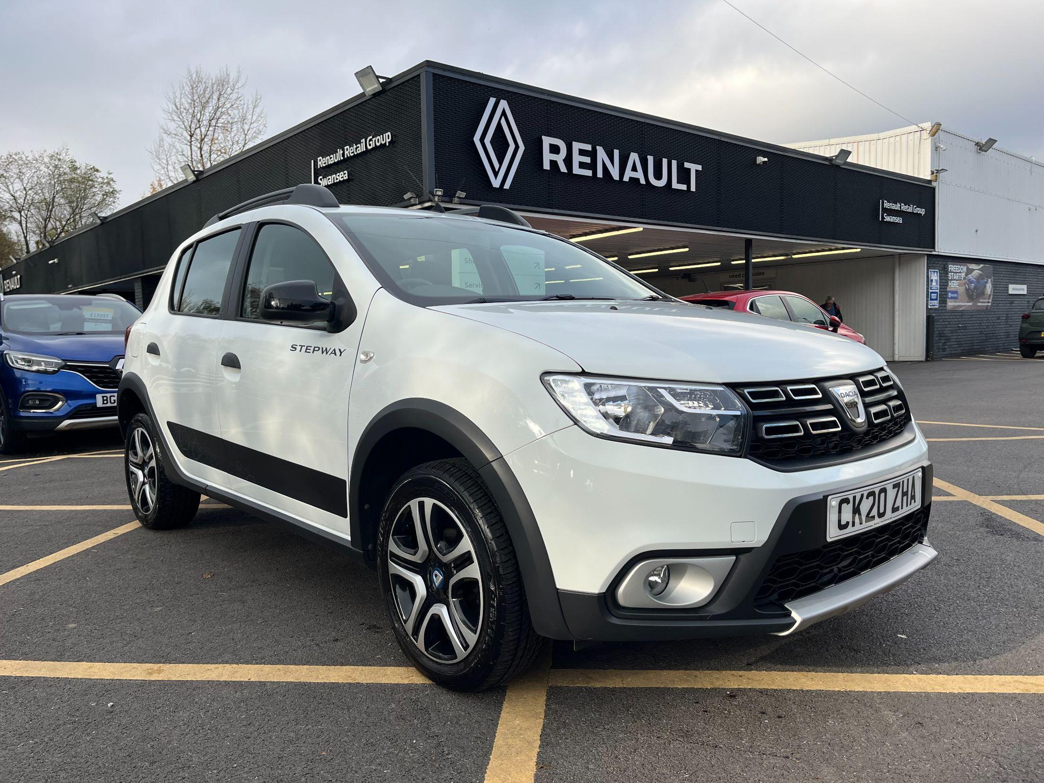 Main listing image - Dacia Sandero Stepway