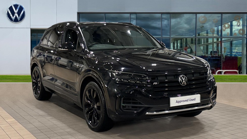 Main listing image - Volkswagen Touareg