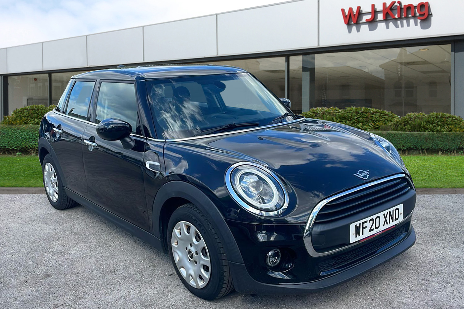 Main listing image - MINI Hatchback 5dr