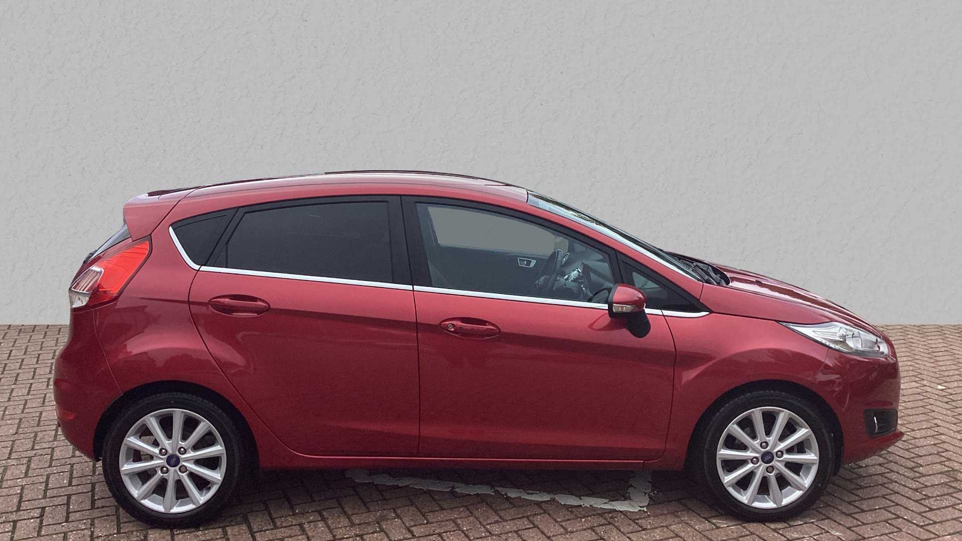 Main listing image - Ford Fiesta