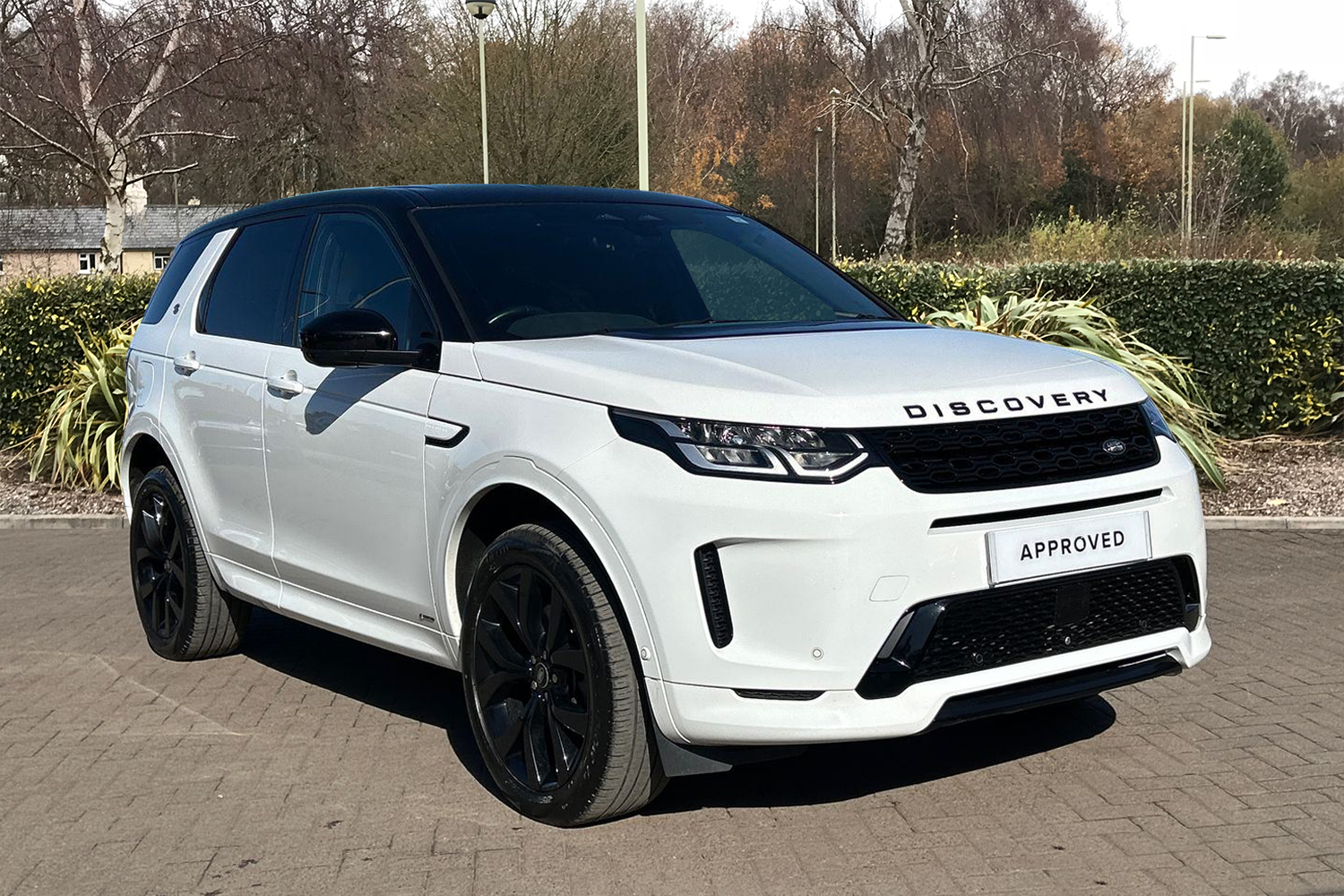 Main listing image - Land Rover Discovery Sport