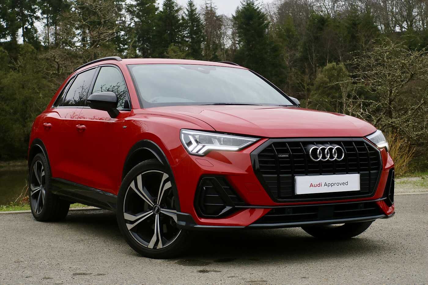 Main listing image - Audi Q3