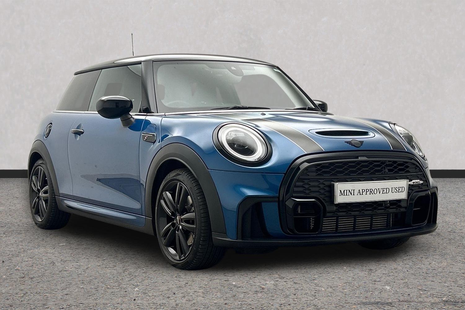 Main listing image - MINI Hatchback