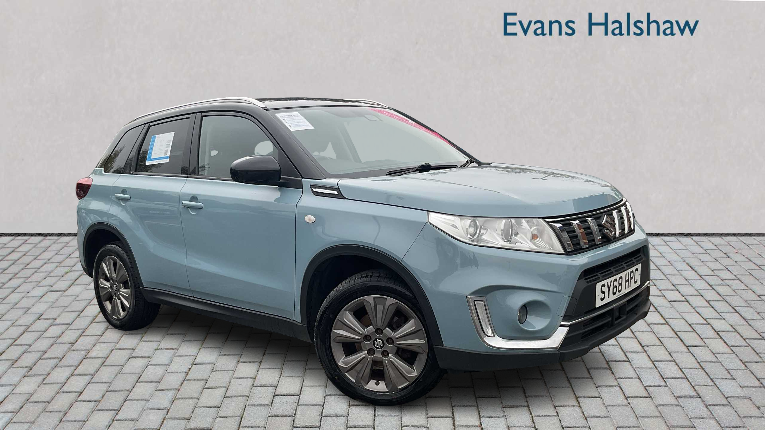 Main listing image - Suzuki Vitara