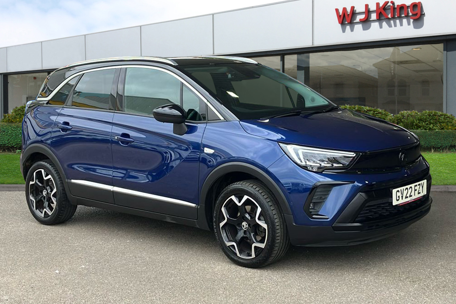 Main listing image - Vauxhall Crossland