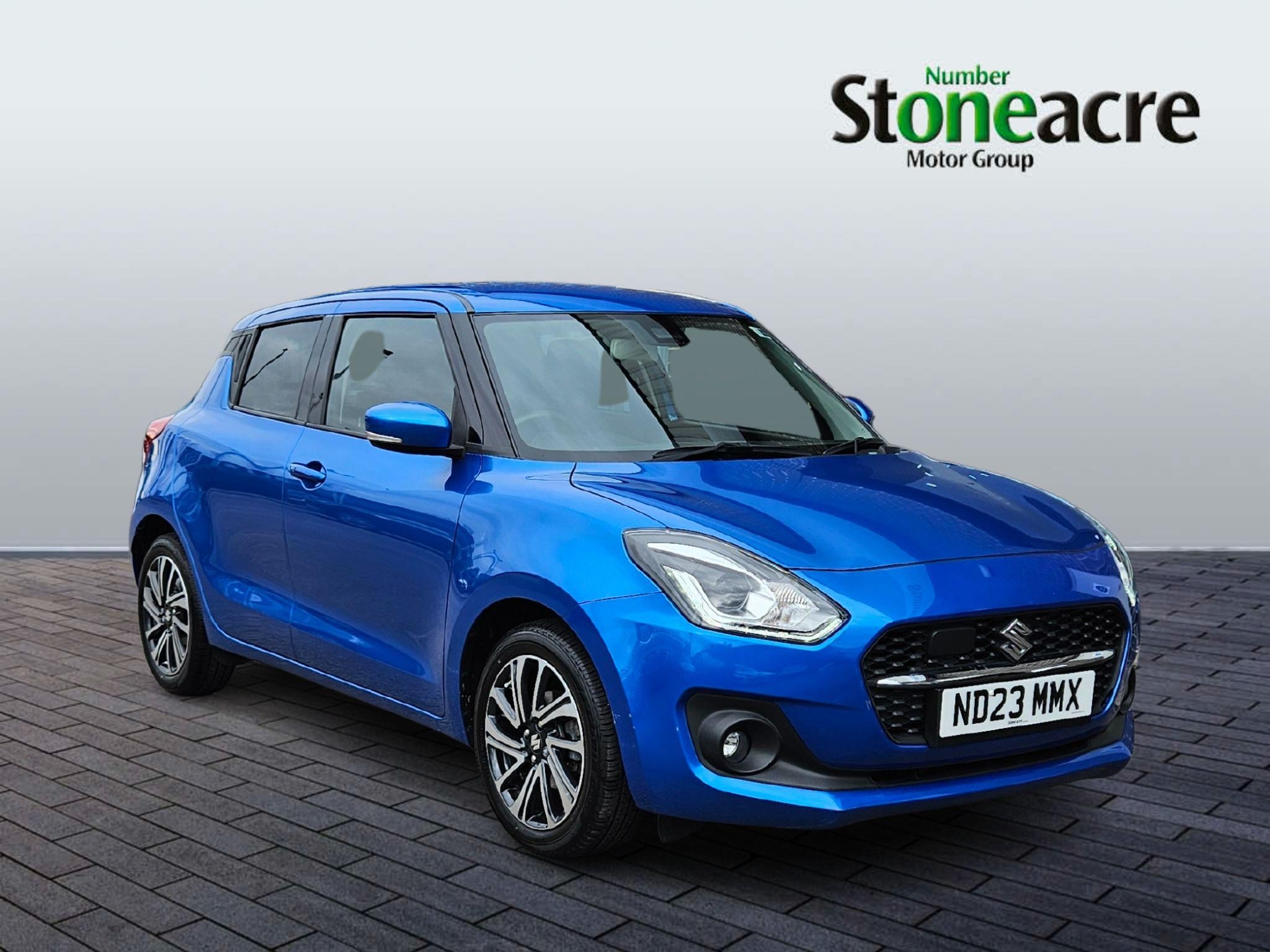 Main listing image - Suzuki Swift