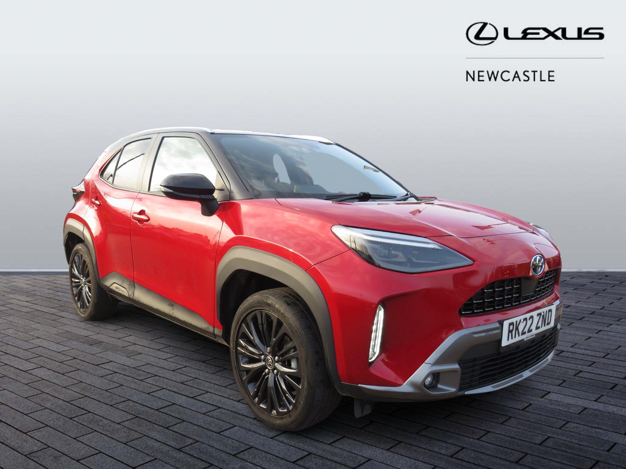 Main listing image - Toyota Yaris Cross