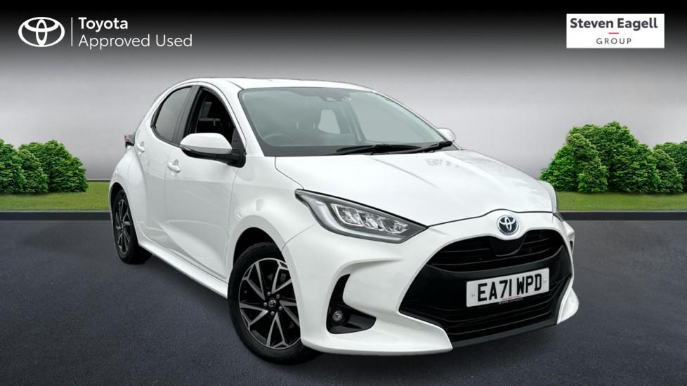 Main listing image - Toyota Yaris