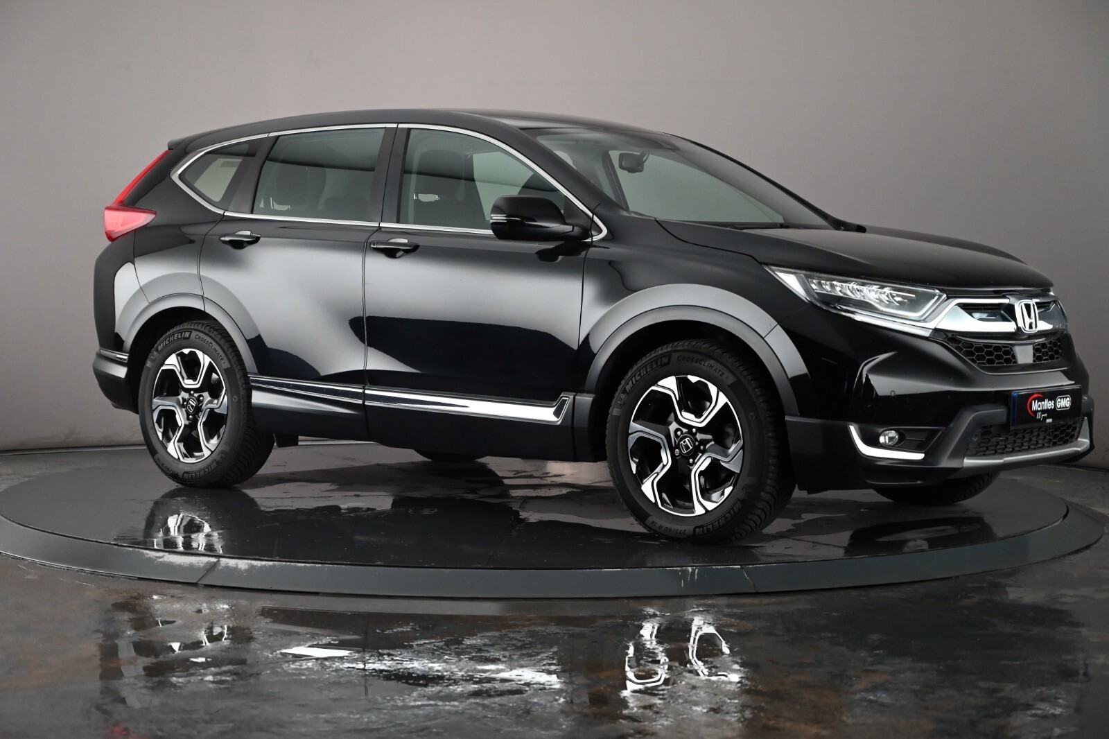 Main listing image - Honda CR-V