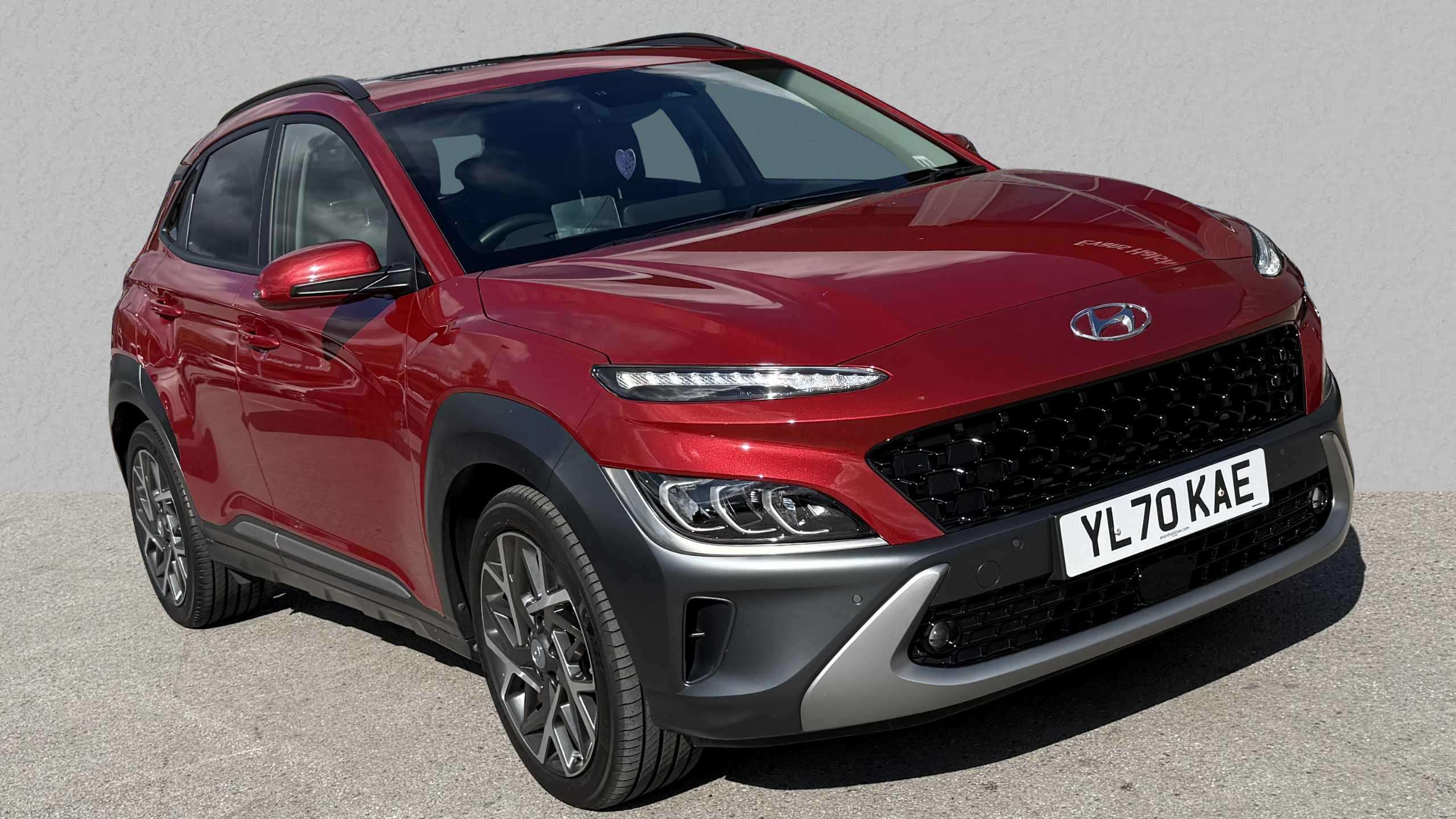 Main listing image - Hyundai Kona