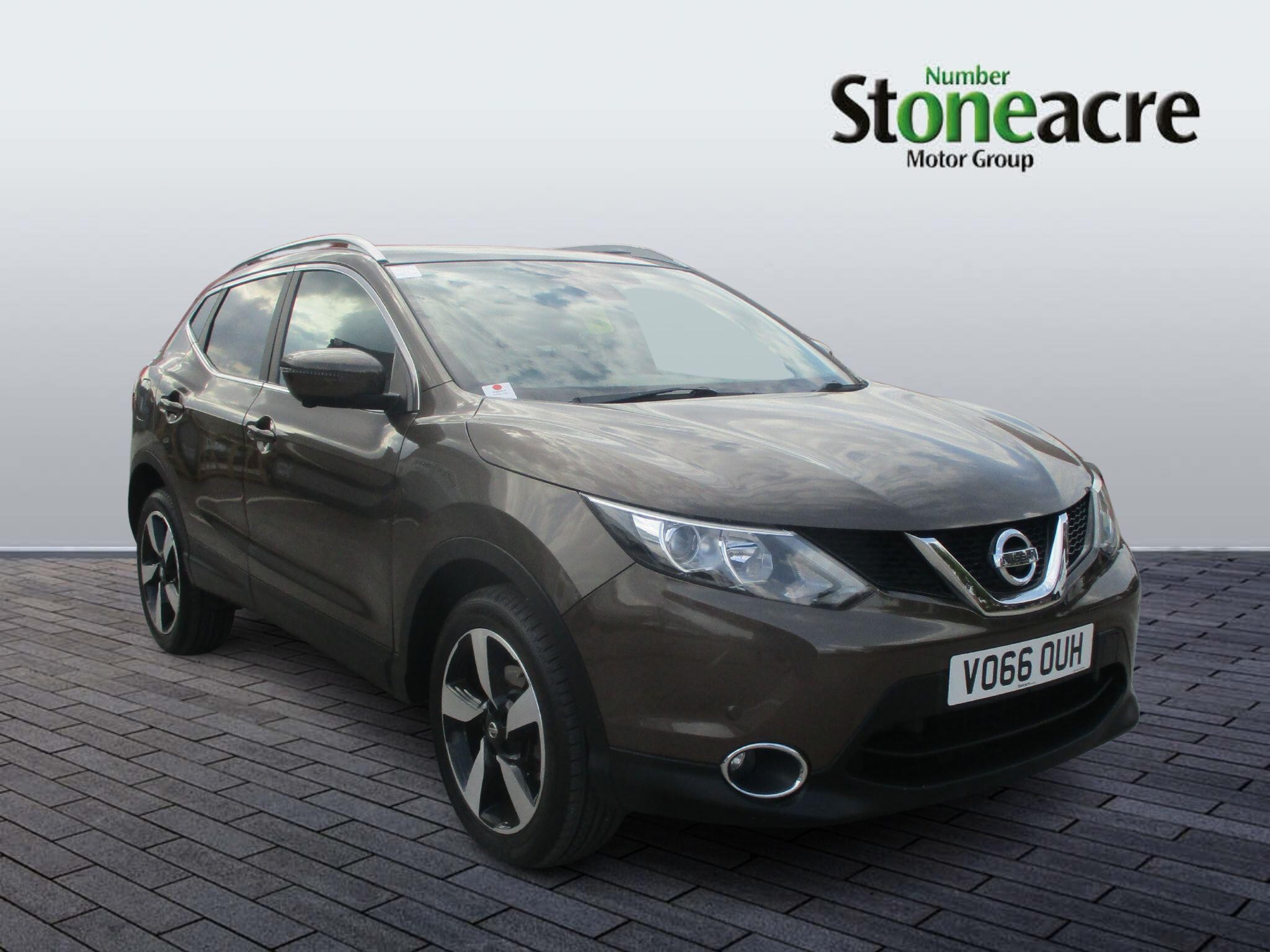 Main listing image - Nissan Qashqai