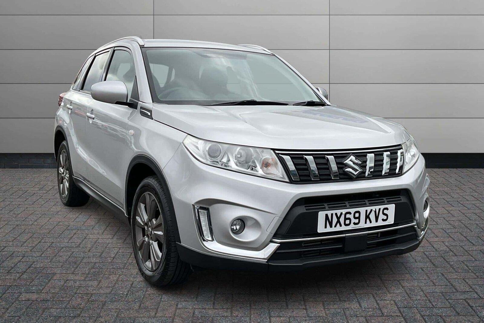 Main listing image - Suzuki Vitara