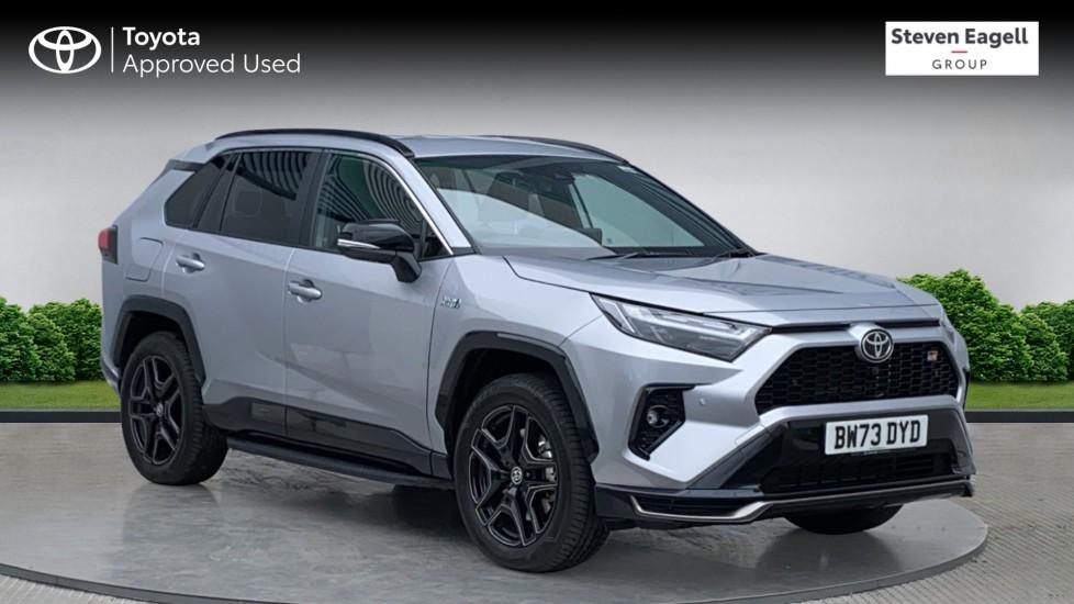 Main listing image - Toyota RAV4