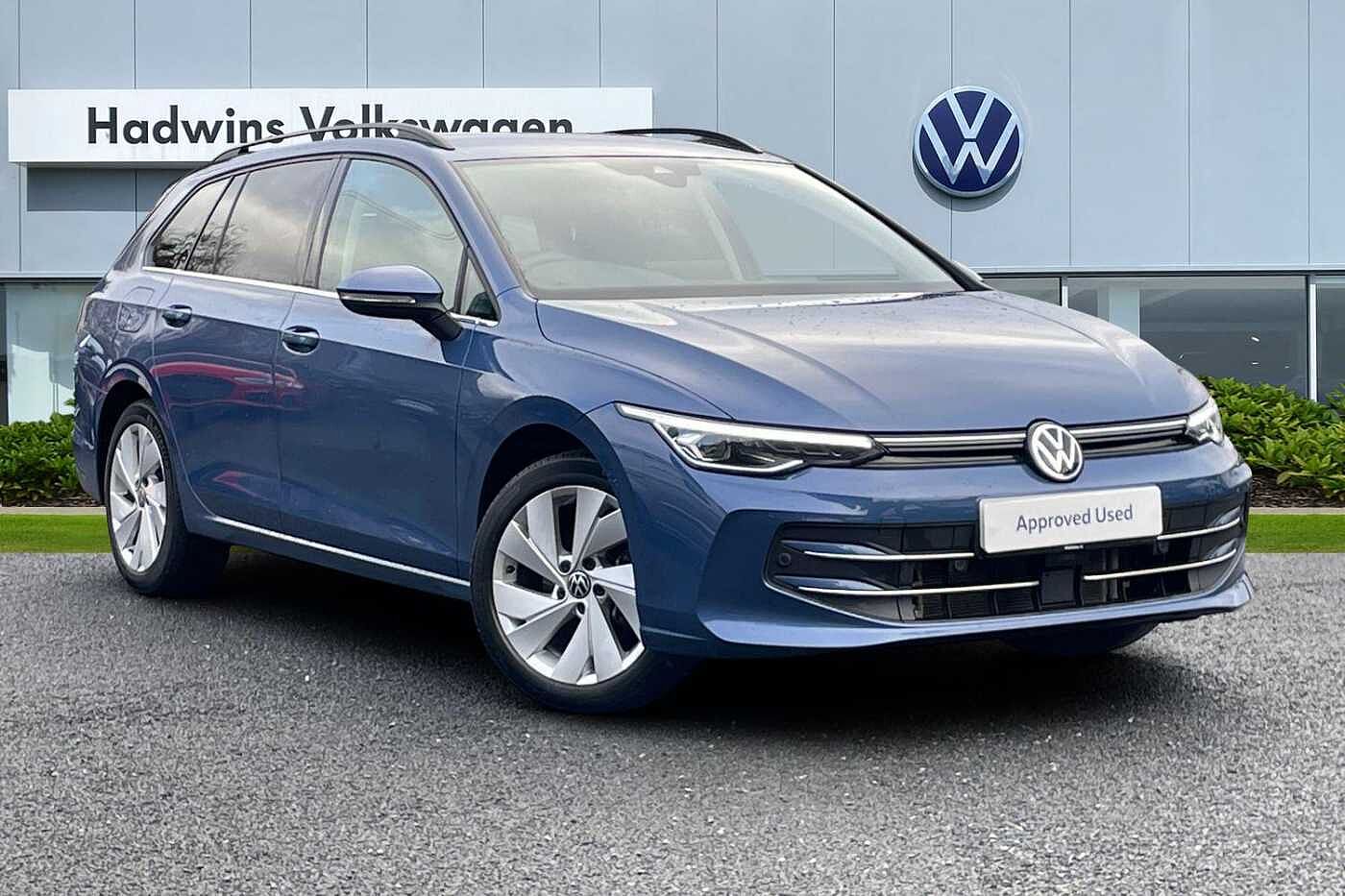 Main listing image - Volkswagen Golf Estate