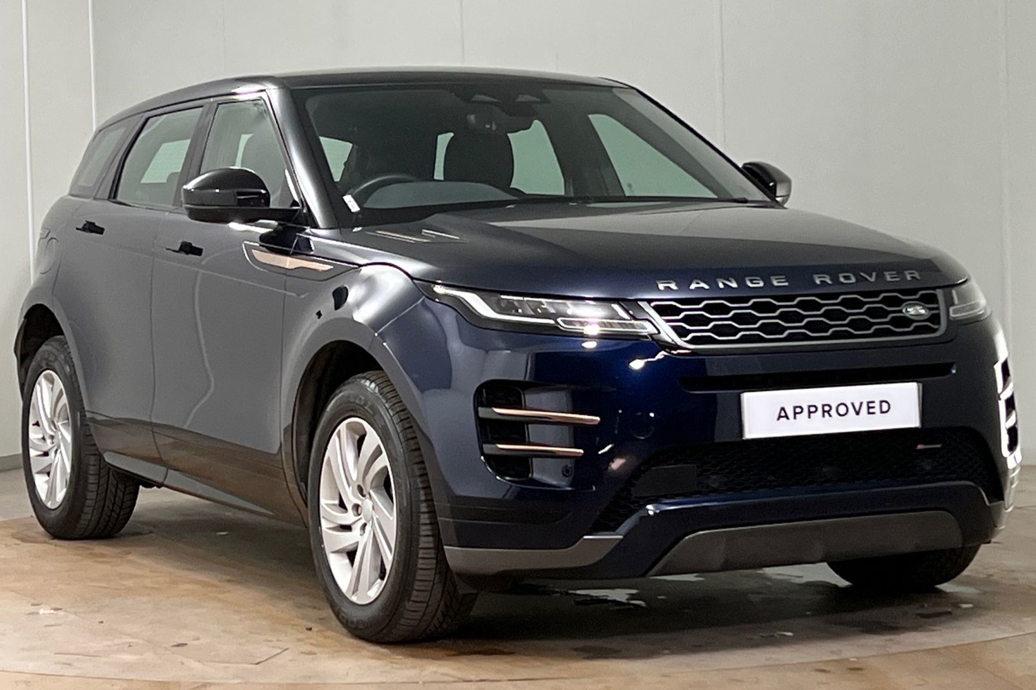 Main listing image - Land Rover Range Rover Evoque