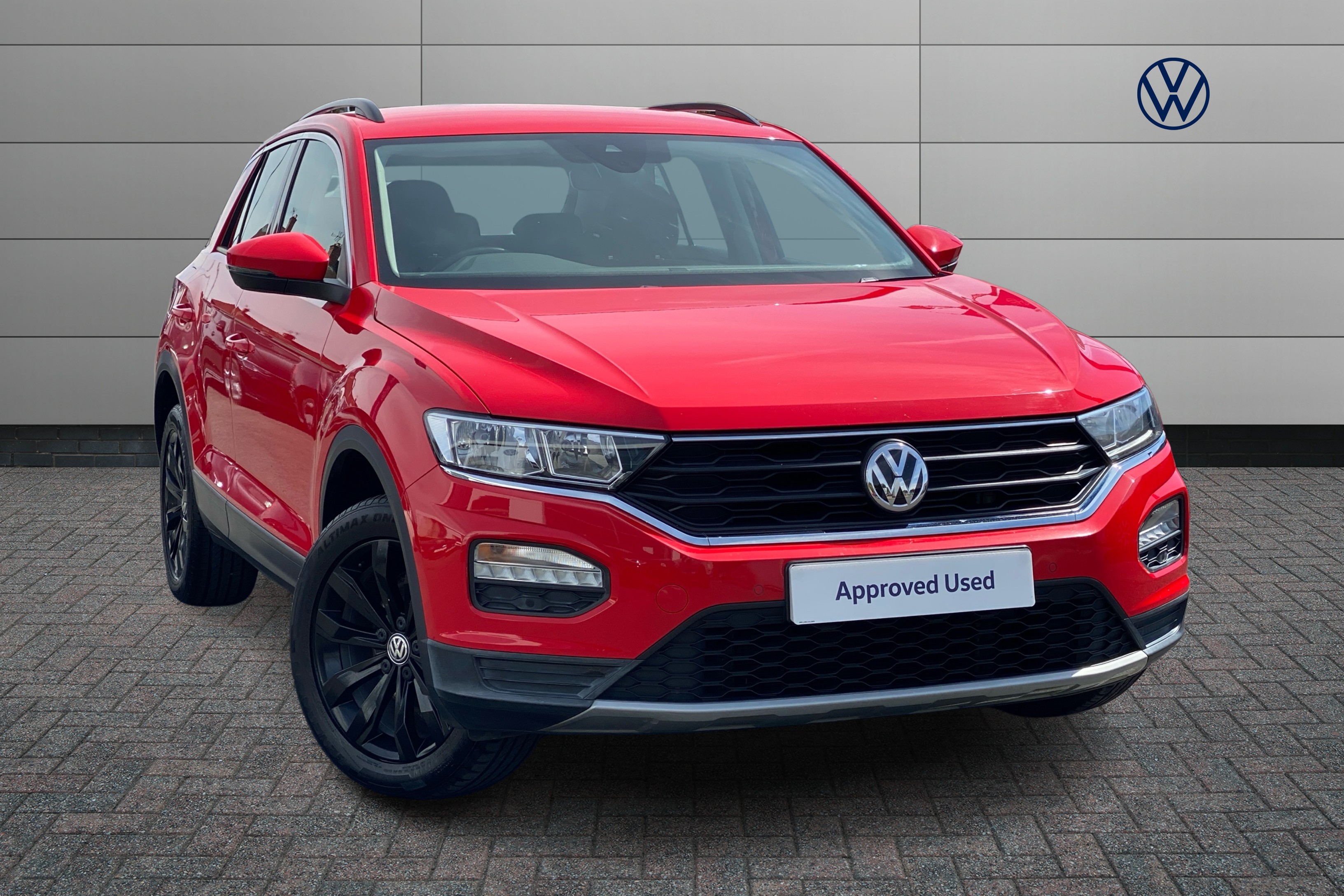 Main listing image - Volkswagen T-Roc