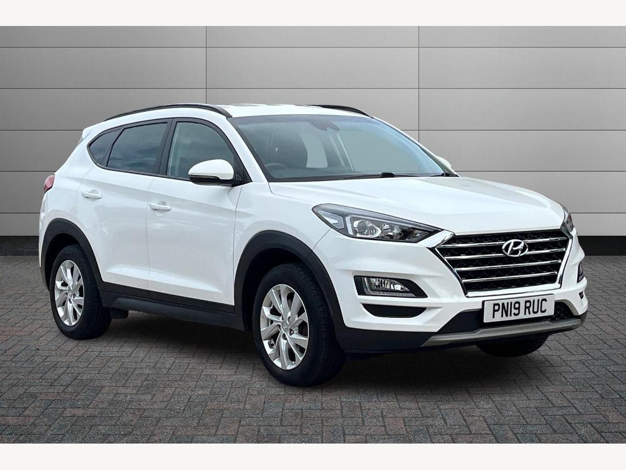 Main listing image - Hyundai Tucson