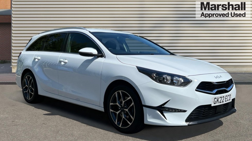 Main listing image - Kia Ceed SW